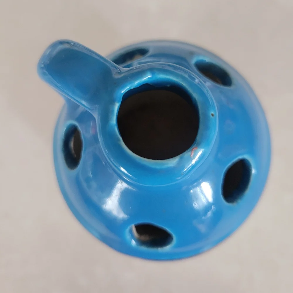 Blue and White Churchill Downs Pencil Holder